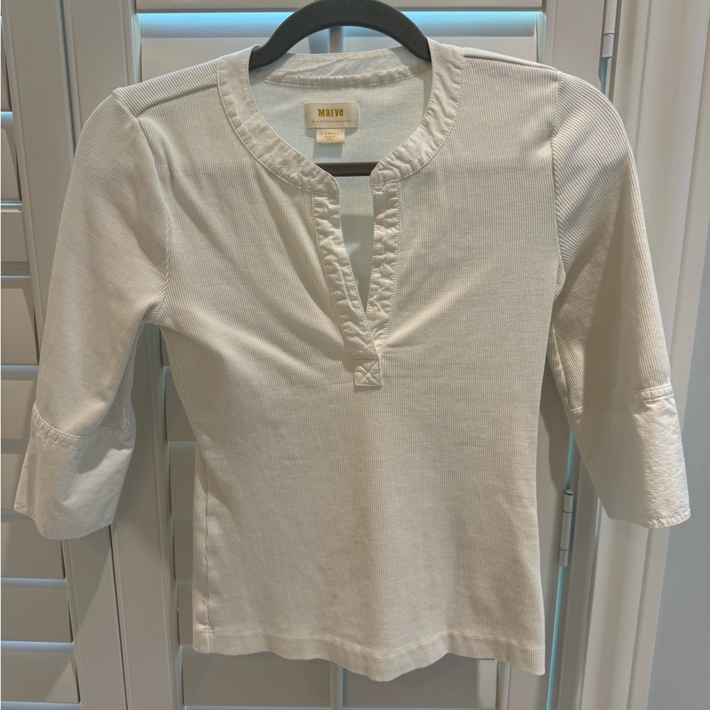 Maeve by Anthropologie white Vneck Ribbed shirt XS